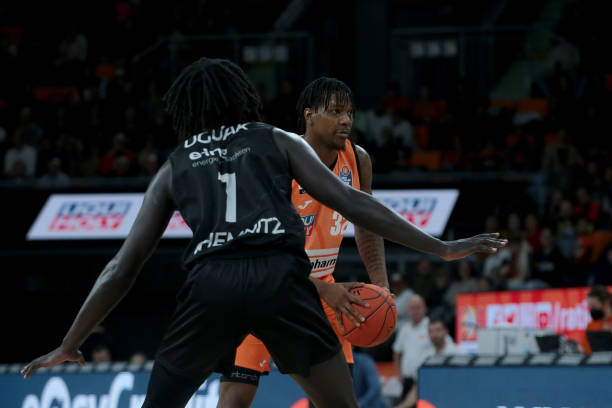 季均是以租 季均是以租