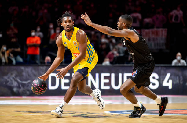 在最近的赛 在最近的赛