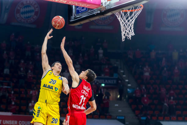 利女排甲级 利女排甲级